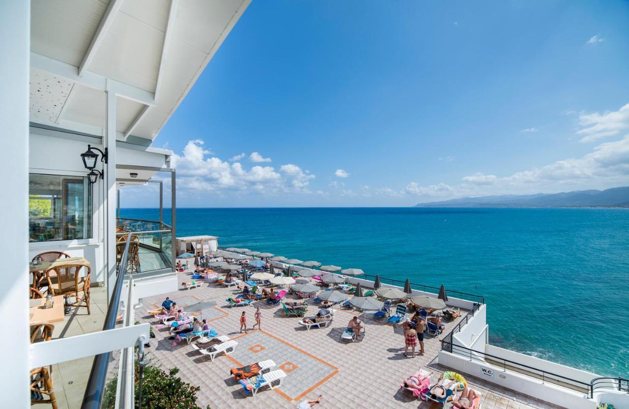 Horizon Beach Stalís Luaran gambar